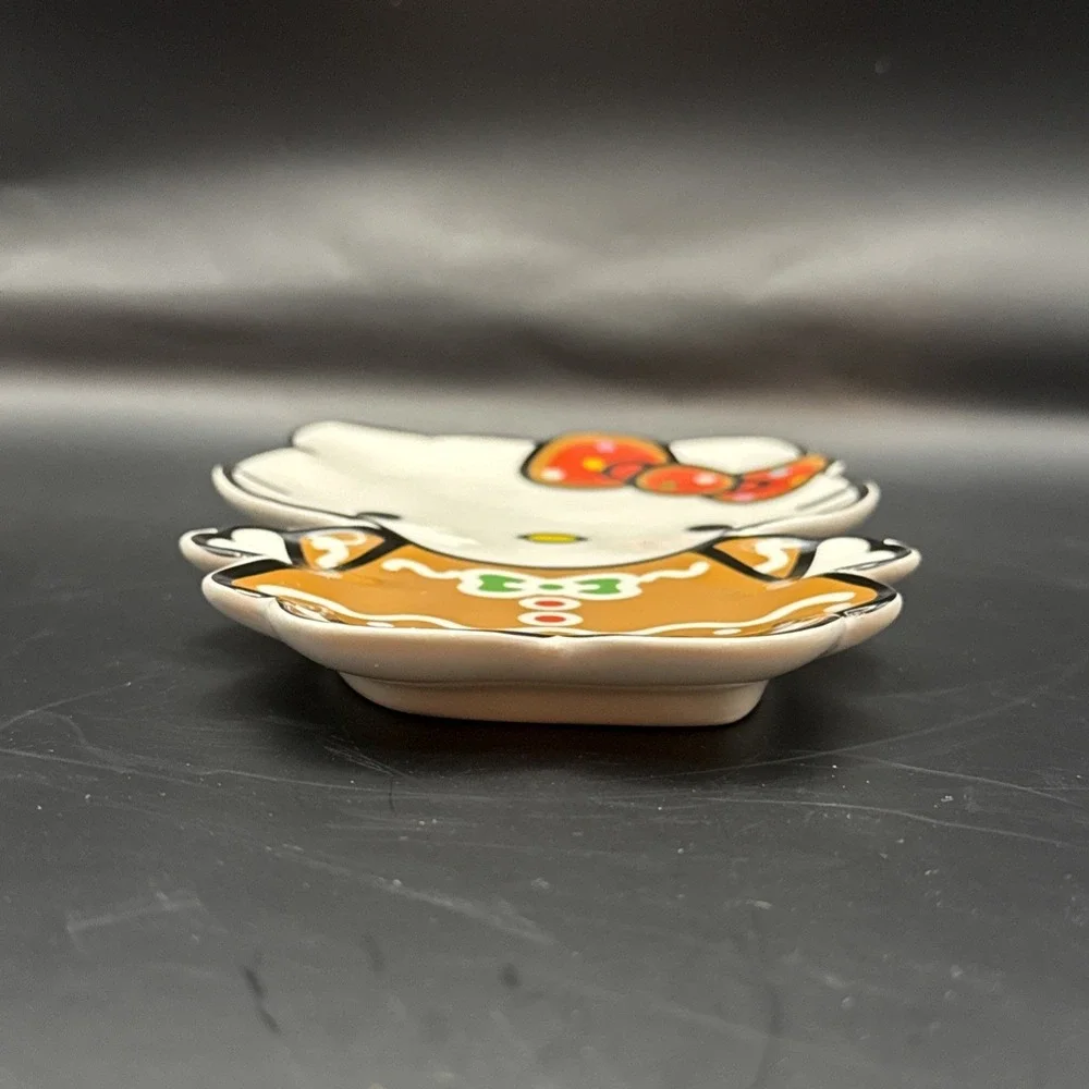 Sanrio Hello Kitty Gingerbread Ceramic Trinket Dish OS Excellent 2024 Holiday